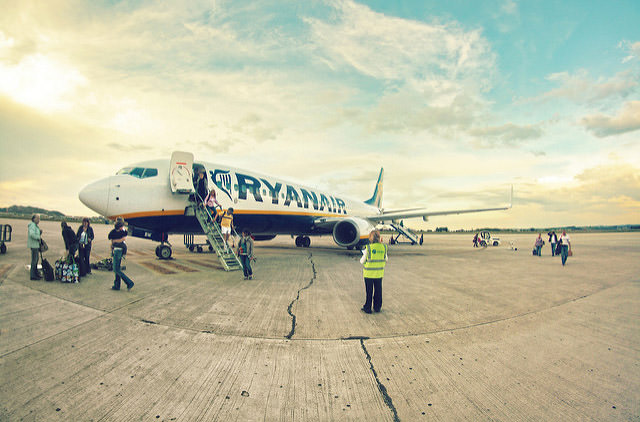 Ryanair планирует продавать билеты за 10€