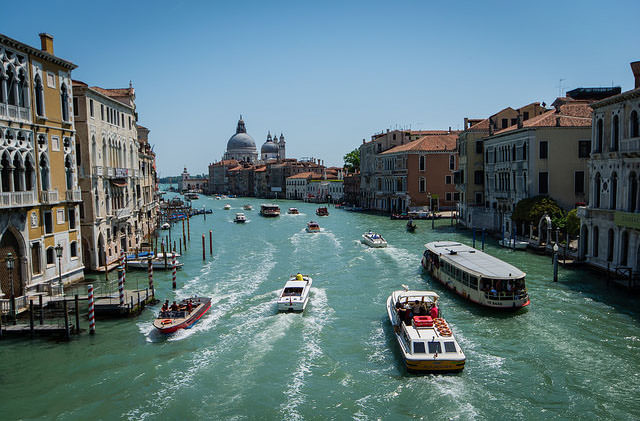 Власти Венеции ограничат количество туристов