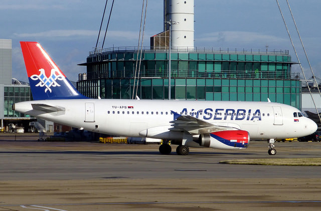 Air Serbia установит плату за выбор места и регистрацию