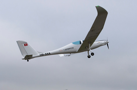 В Швейцарии тестируют самолет на солнечных батареях