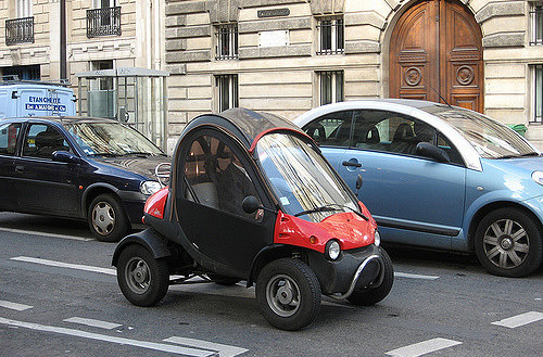 Франция откажется от выпуска неэкологичных автомобилей к 2040 году