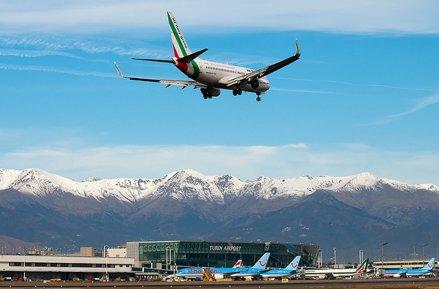 В аэропорту Турина предлагают размяться перед полетом