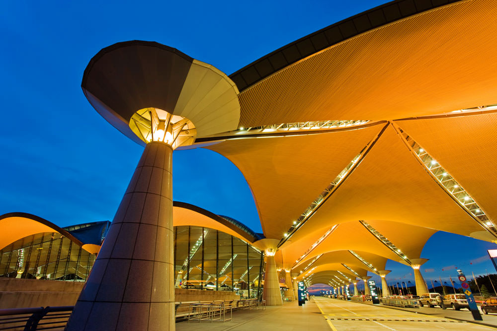 Редакция Вокруг света определила десятку самых поразительных аэропортов (4)