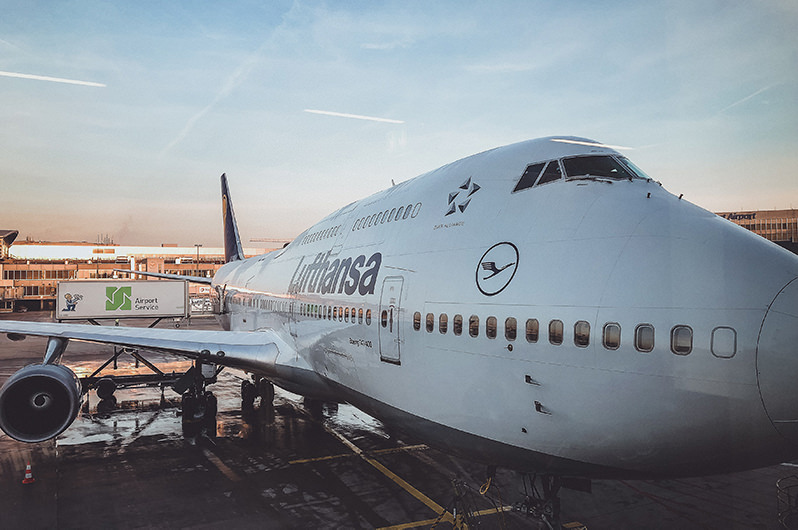Авиакомпании Lufthansa Group отменили сбор за изменение бронирования