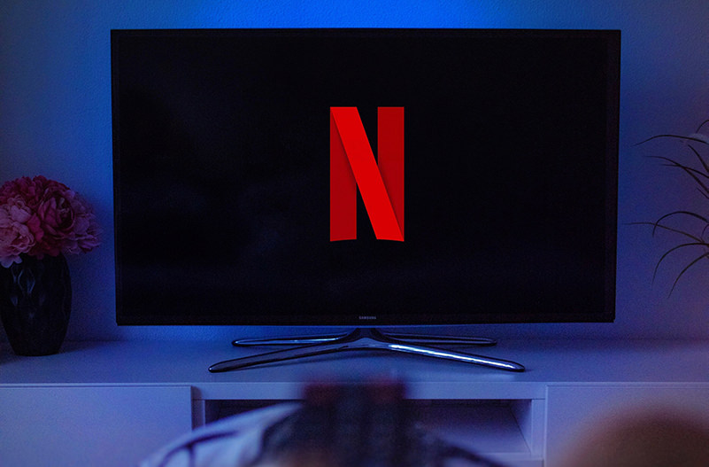 Netflix запустил функцию случайного просмотра фильмов