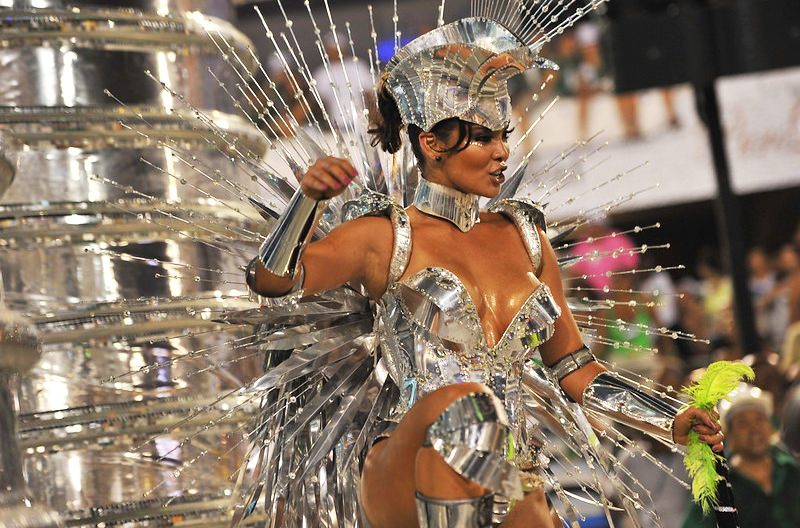 Карнавал в Рио-де-Жанейро откладывается