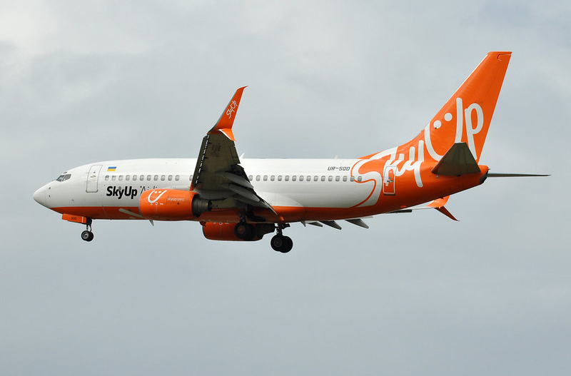 SkyUp будет летать из Запорожья в Батуми, Ларнаку и Прагу