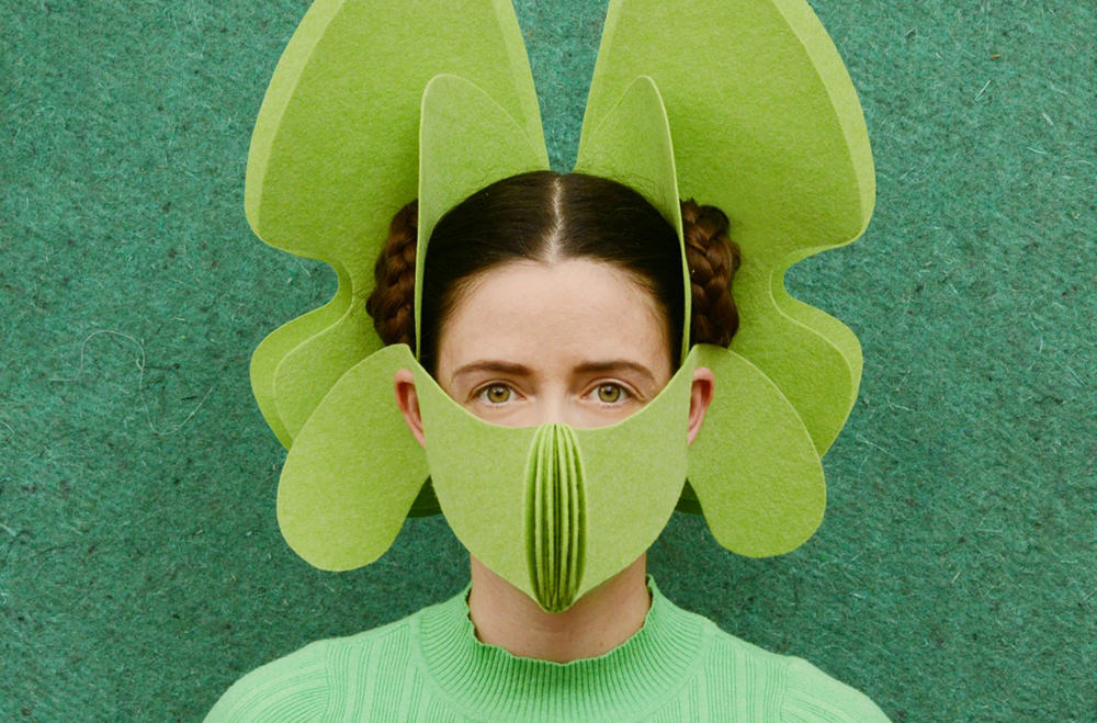 В Денвере открылась выставка защитных масок (2)