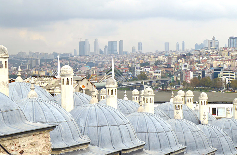 SkyUp запускает полеты в Стамбул из Запорожья и Харькова