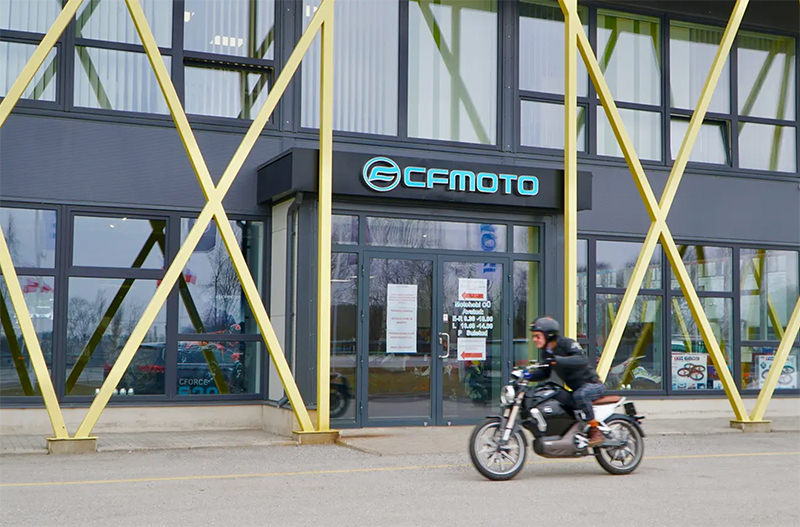 В Таллинне появится прокат электромотоциклов