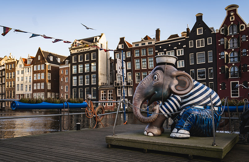 Амстердам отказывается от имиджа «города вечеринок»