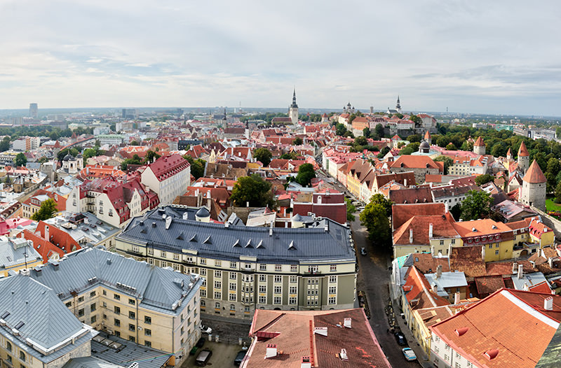 Эстония ужесточает условия въезда для туристов из пяти стран