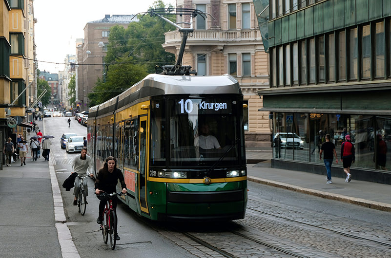 Мэрия Хельсинки будет платить велосипедистам по 2€ за километр езды