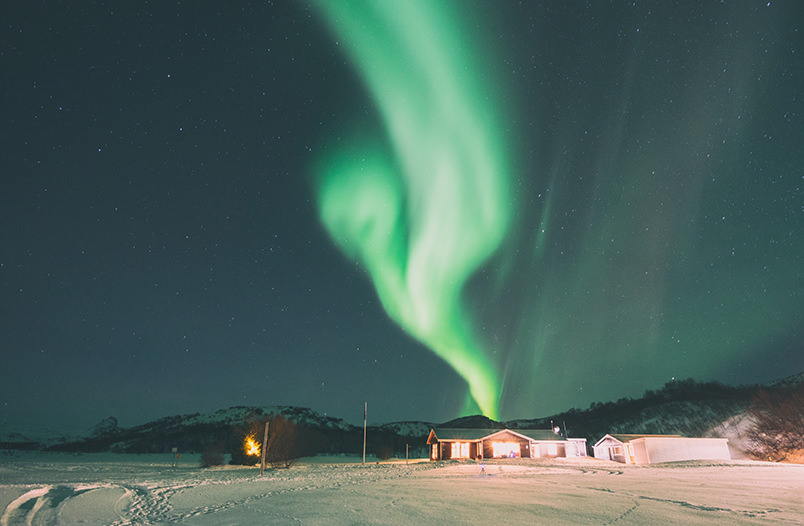 Отель в Исландии ищет фотографа, который сможет снять северное сияние
