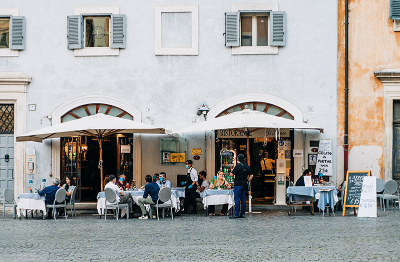 В Италии будут требовать ковид-пропуска для входа в рестораны, спортзалы и кинотеатры