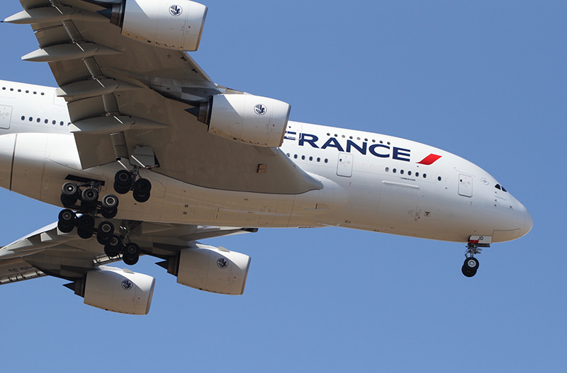Air France отменила штрафы за возврат и обмен билетов до конца марта 2022 года