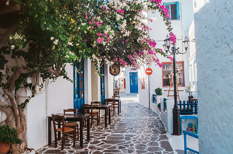 Греция отменила ограничения для туристов, которые привились
