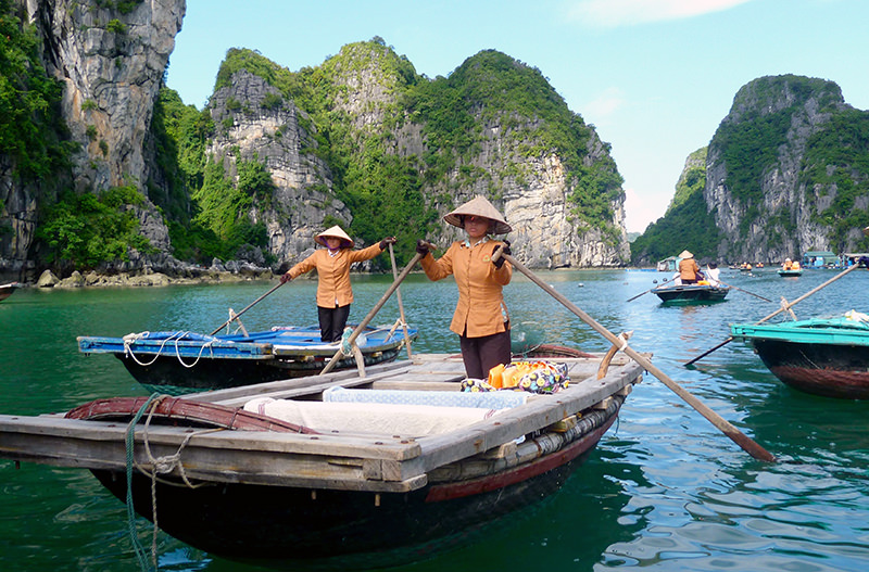 Вьетнам перенес дату открытия границ для туристов