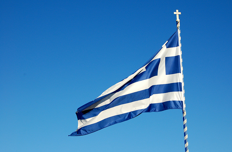 Греция вводит ограничения для непривитых