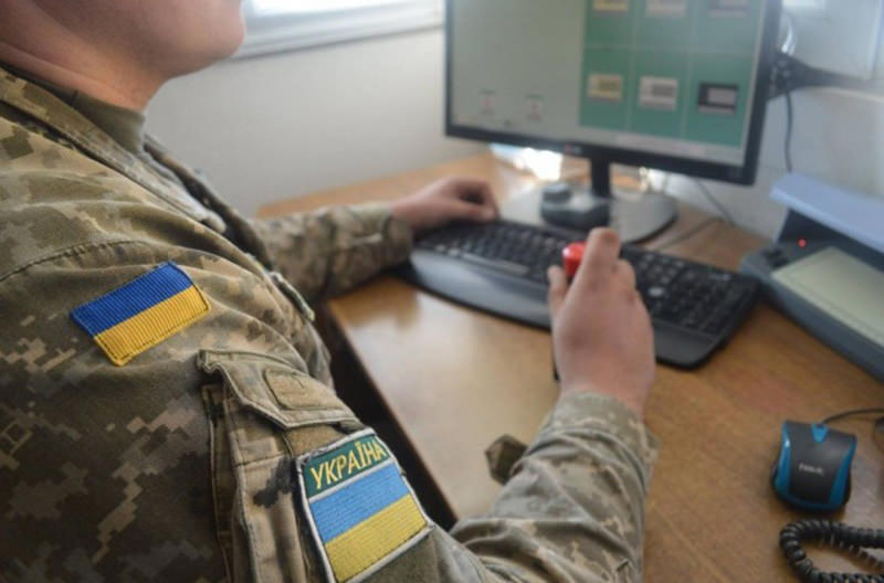 В Украине запустят электронную очередь через границу