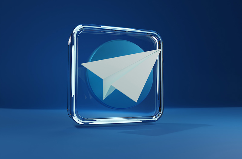 Для украинцев в Telegram запустили бота с разговорниками на девяти языках