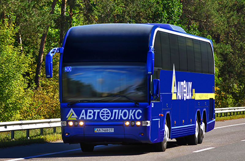 Автолюкс запустил рейсы из Киева в Одессу через Умань