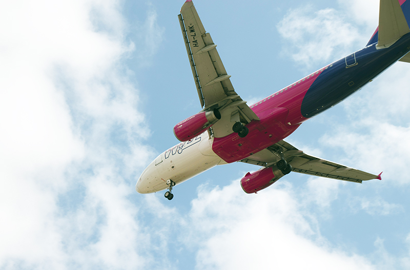 Wizz Air відновить польоти до рф та роздасть українцям 100 тисяч квитків